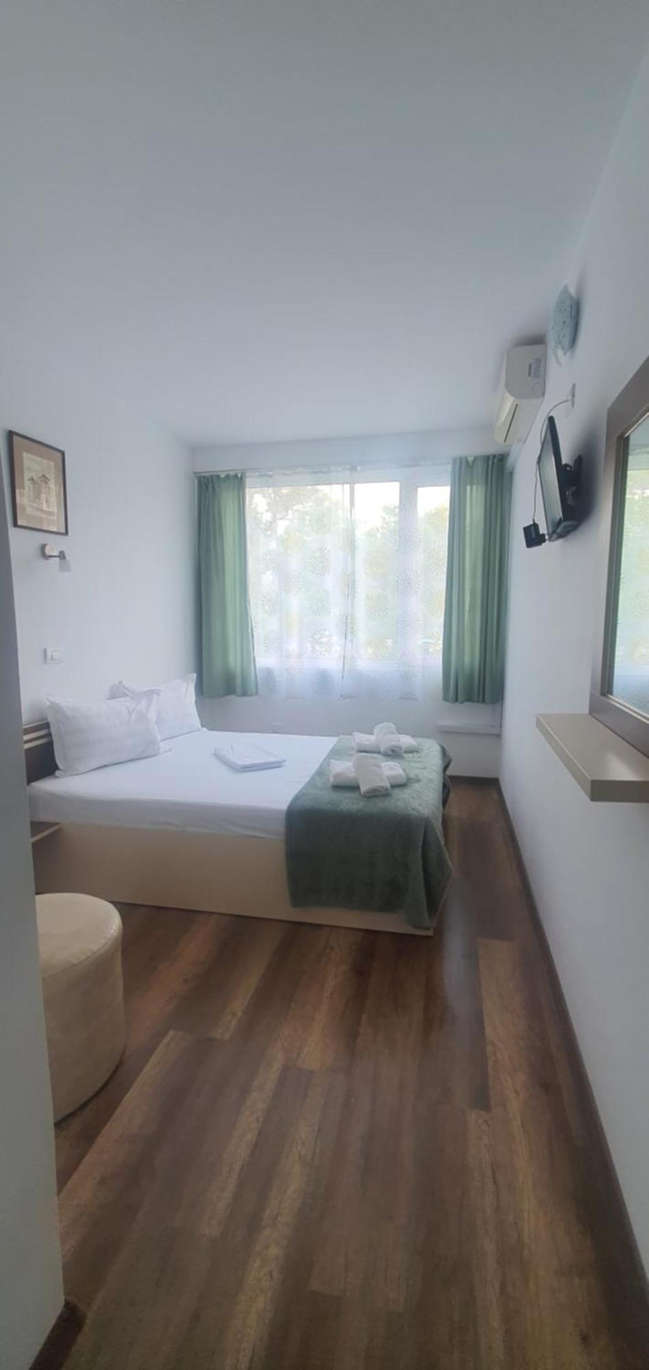 Pescarus Hotel